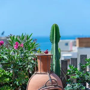 فندق مبيت وإفطار Anza Surfhouse, أغادير